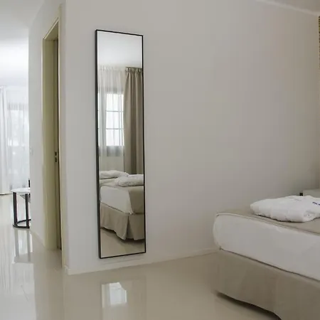 Boutique H10 White - Adults Only Hotel 4*