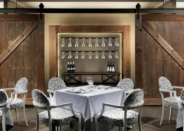 Otel Boutique H10 White - Adults Only