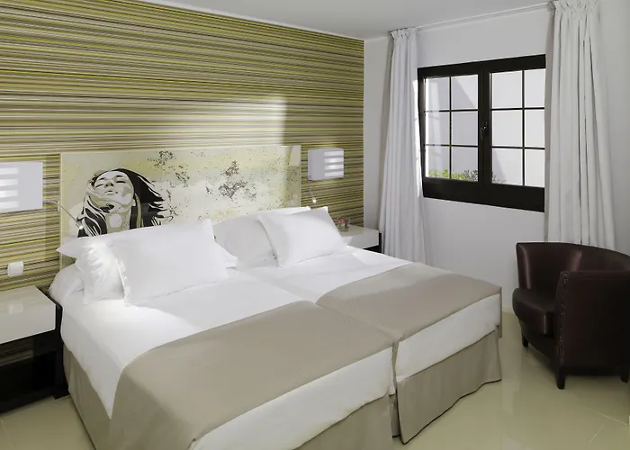 Otel Boutique H10 White - Adults Only 4*